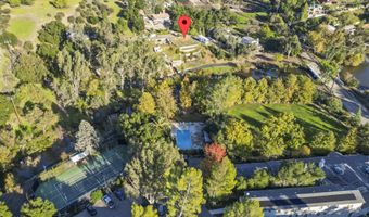 2374 Laguna Circle Rd, Agoura Hills, CA 91301