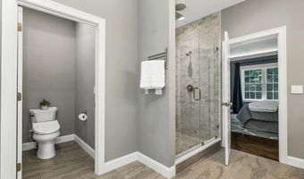 3 Victoria Rdg, Amherst, NH 03031