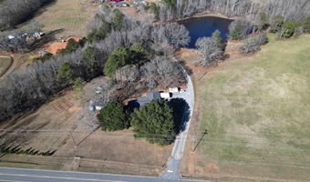 101 Callaham Dr, Belton, SC 29627