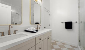 7901 Winsford, Westchester, CA 90045