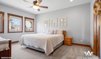 5233 Henning Loop, Casper, WY 82609
