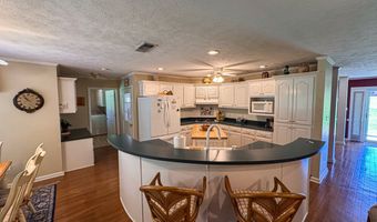 507 Meadowlane Dr, Aberdeen, MS 39730