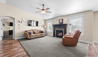 5577 Cottontree Ln, Ammon, ID 83406