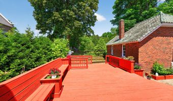 37 Grant Ave, Amsterdam, NY 12010