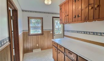 425 Cherry Ave N, Annandale, MN 55302