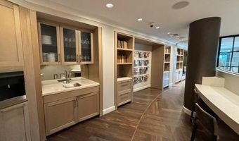 7171 WOODMONT Ave 806, Bethesda, MD 20814
