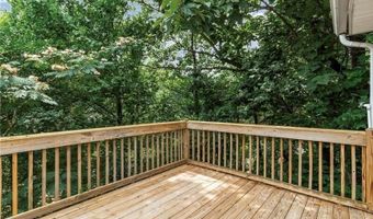 3833 Sunview Dr NW, Acworth, GA 30101