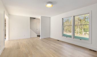 7200 Snow Ave SE, Alto, MI 49302