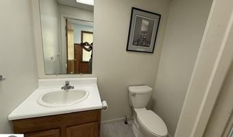 715 W Center St, Alma, MI 48801