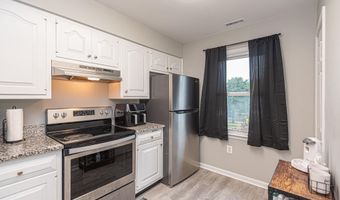 4 FRANKLIN Sq, Berlin, MD 21811