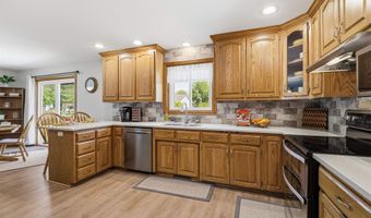 N124 BARBERRY Lane, Appleton, WI 54915