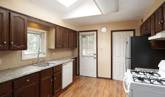 23 Mathiasen Pl, Aberdeen, NJ 07747