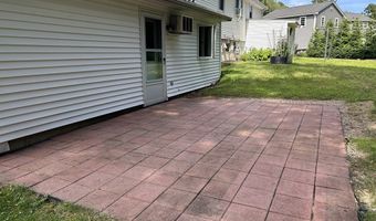 7 Heidi Ln, Billerica, MA 01821