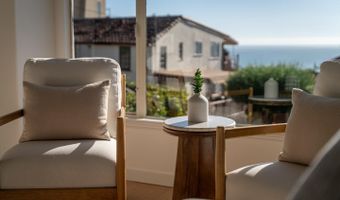 221 Highland Dr, Aptos, CA 95003