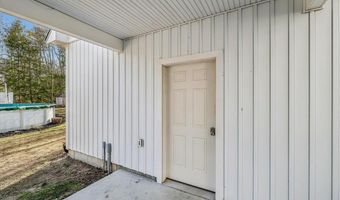 5 Whitetail Ln, Chester, NH 03036
