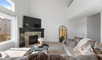 2231 NW Chapel Ln, Ankeny, IA 50023