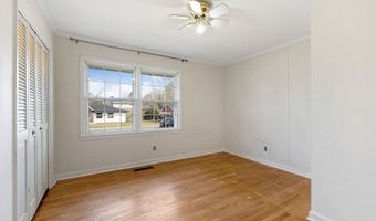 409 Peach Ave, Albertville, AL 35950