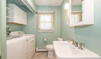9 Hilary Ct, Alloway, NJ 07460