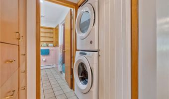 300 Homeworth Rd, Alliance, OH 44601