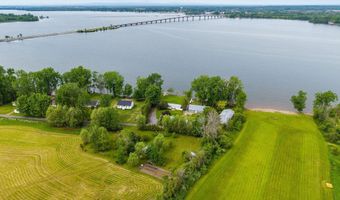 279 Hunter N Rd, Alburgh, VT 05440