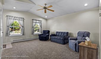 321 Columbine Dr, Rifle, CO 81650