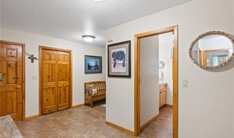 615 Woodsmen Dr NE, Alexandria, MN 56308