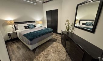 200 W College Ave, Appleton, WI 54911