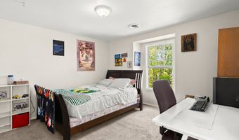 16758 SW JULIANN Ln, Beaverton, OR 97007