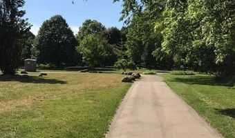 926 Dogwood Meadows Dr SE 45, Ada, MI 49301