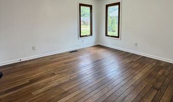 1007 Parkway Dr, Anderson, IN 46012