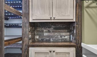 13422 Countiss Rd, Abingdon, VA 24210