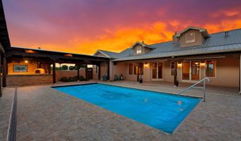 325 Braught Ln, Bosque Farms, NM 87068