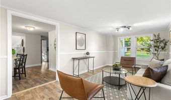 280 Long St, Warwick, RI 02886