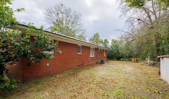 615 Holiday St, Adel, GA 31620