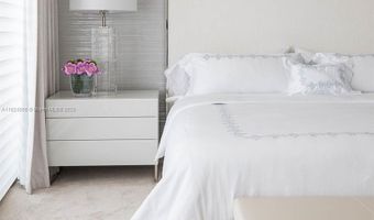 10203 Collins 301, Bal Harbour, FL 33154