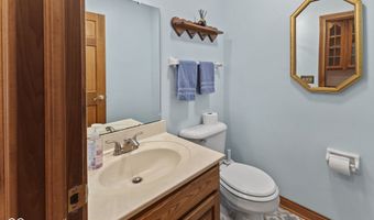 1835 Rooses Ln, Indianapolis, IN 46217