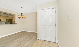 5914 BARBADOS Pl 202, Rockville, MD 20852