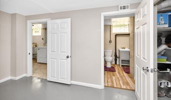 5331 Cleander Dr, Delhi, OH 45238