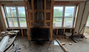 5207 Weber Rd, Affton, MO 63123