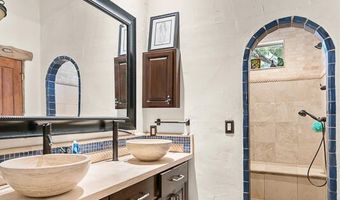 32 CIELO DORADO Dr, Anthony, NM 88021