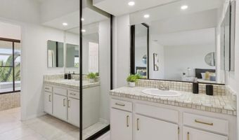 1895 Laurel Rd, Oceanside, CA 92054