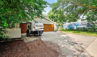 5222-5224 Piccadilly Dr, Madison, WI 53714