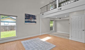 404 Applestone Dr, Ballwin, MO 63021