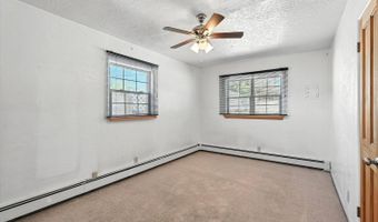 1632 Columbia Dr SE, Albuquerque, NM 87106
