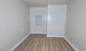 1255 MEIGS Pl NE 4, Washington, DC 20002