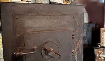 1281 Township Road 129, Adena, OH 43901