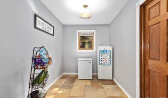 521 Trowbridge St, Allegan, MI 49010