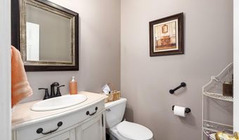 378 LAKEVIEW Cir, Alpine, AL 35014