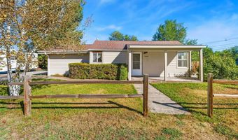 3208 CHEYENNE St, Cheyenne, WY 82001