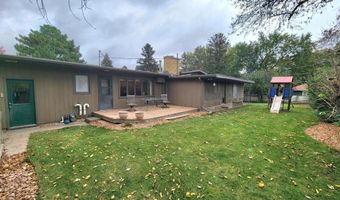 1314 N 3rd St, Aberdeen, SD 57401
